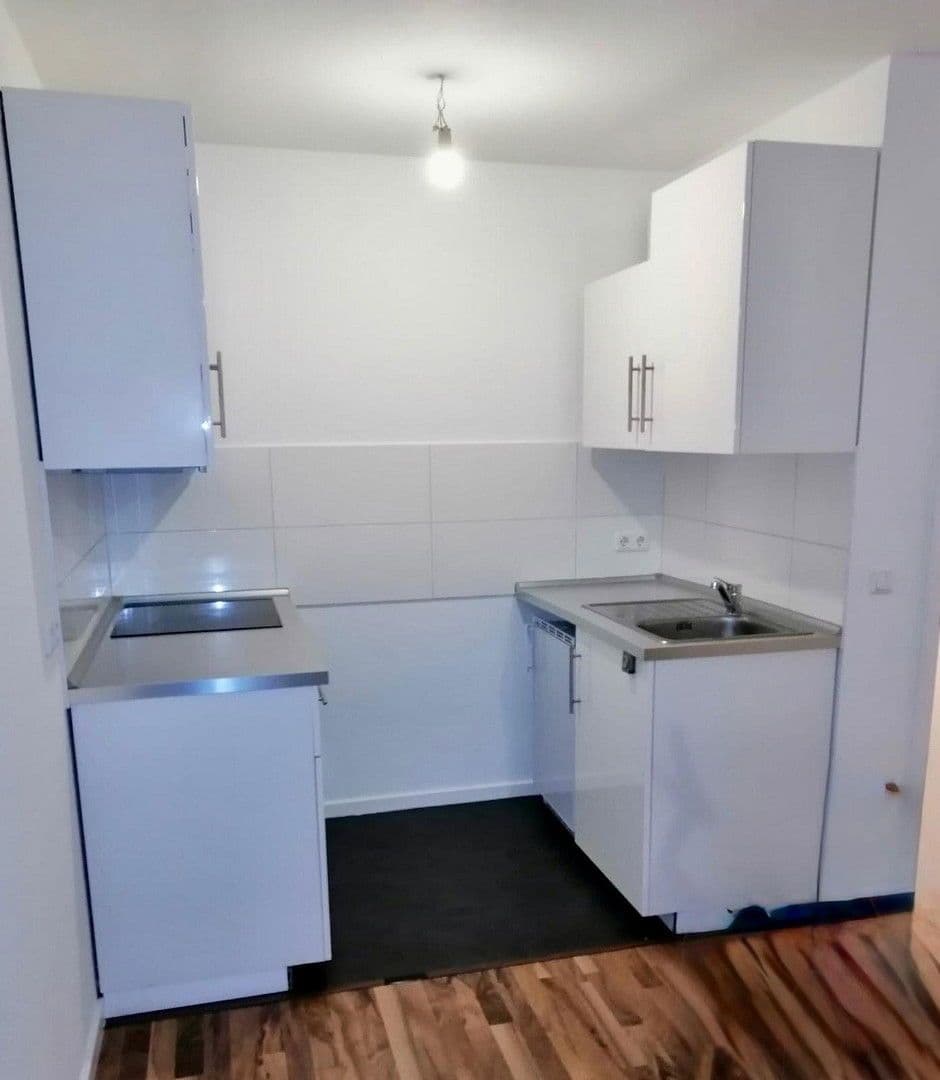 Pronájem bytu 2+1 48 m², Berlin, Berlín Pronájem bytu 2+1 48 m², Berlin, Berlín