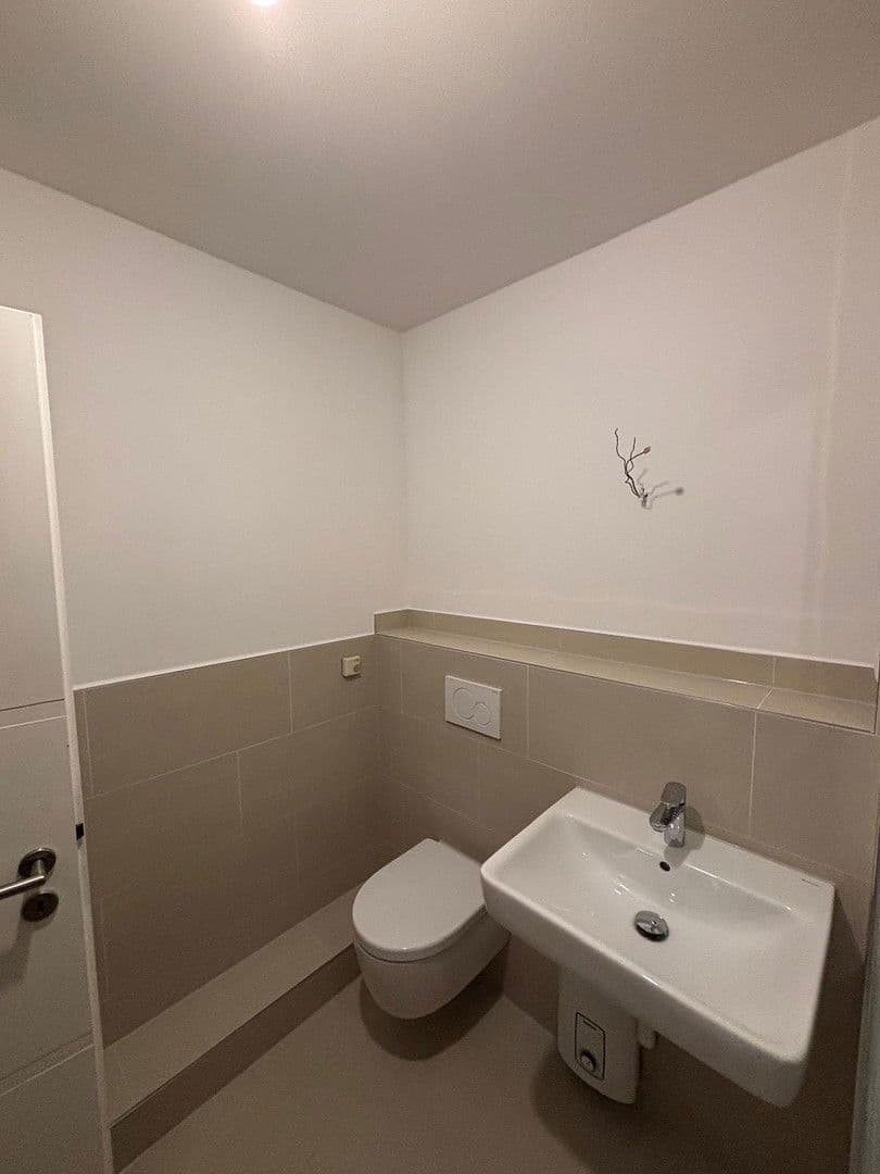 Pronájem bytu 2+1 48 m², Berlin, Berlín Pronájem bytu 2+1 48 m², Berlin, Berlín