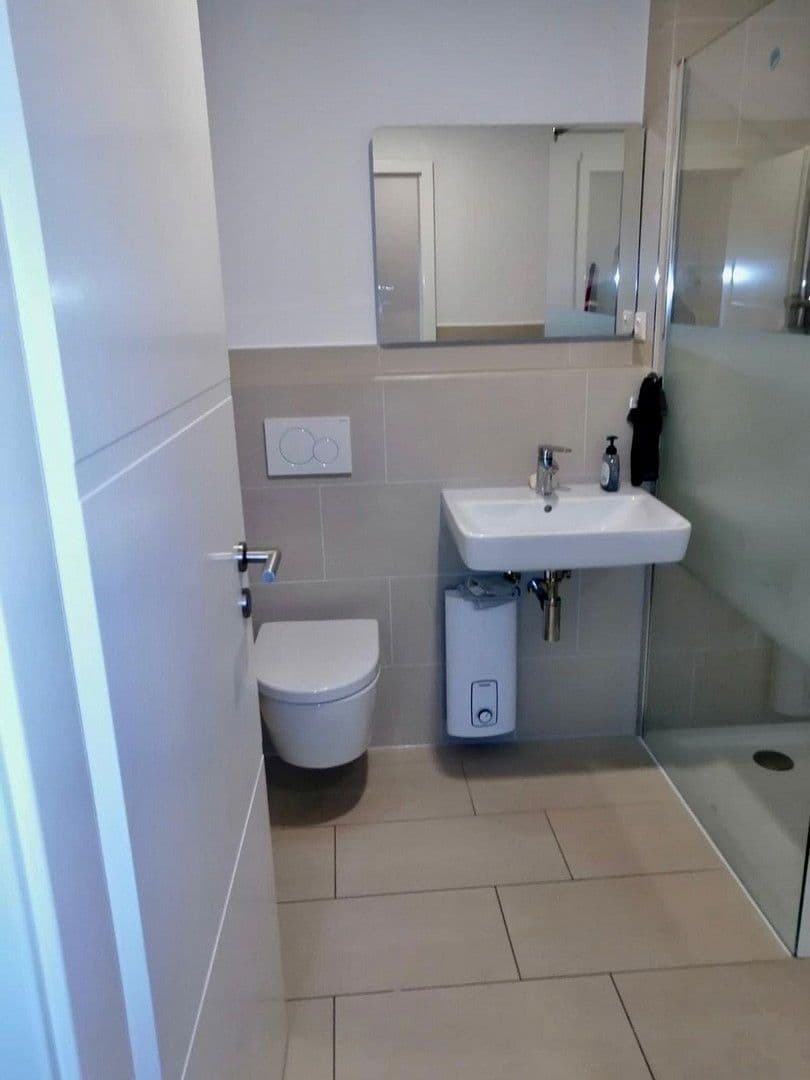 Pronájem bytu 2+1 48 m², Berlin, Berlín Pronájem bytu 2+1 48 m², Berlin, Berlín