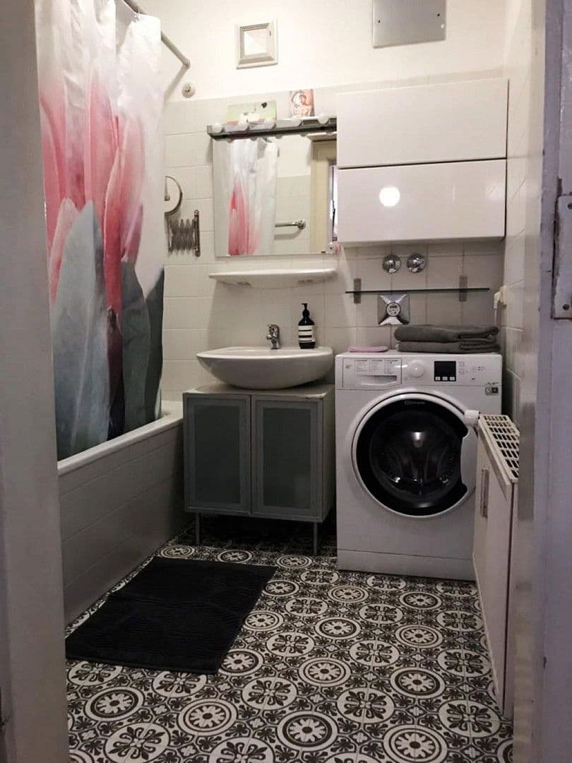 Pronájem bytu 2+1 70 m², München, Bavorsko Pronájem bytu 2+1 70 m², München, Bavorsko