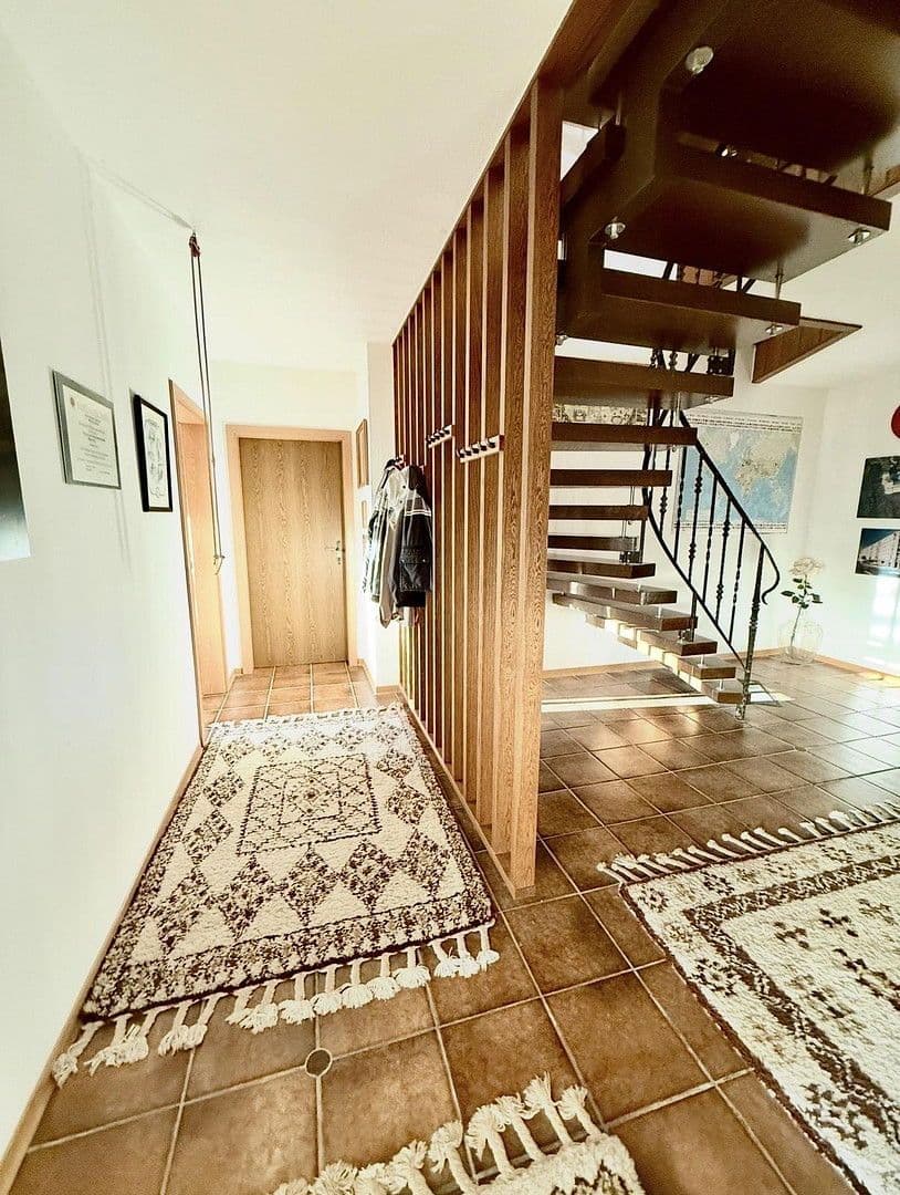 Prodej domu 423 m², pozemek 999 m², Am Eggeberg 4, Blomberg, Severní Porýní-Vestfálsko Prodej domu 423 m², pozemek 999 m², Am Eggeberg 4, Blomberg, Severní Porýní-Vestfálsko