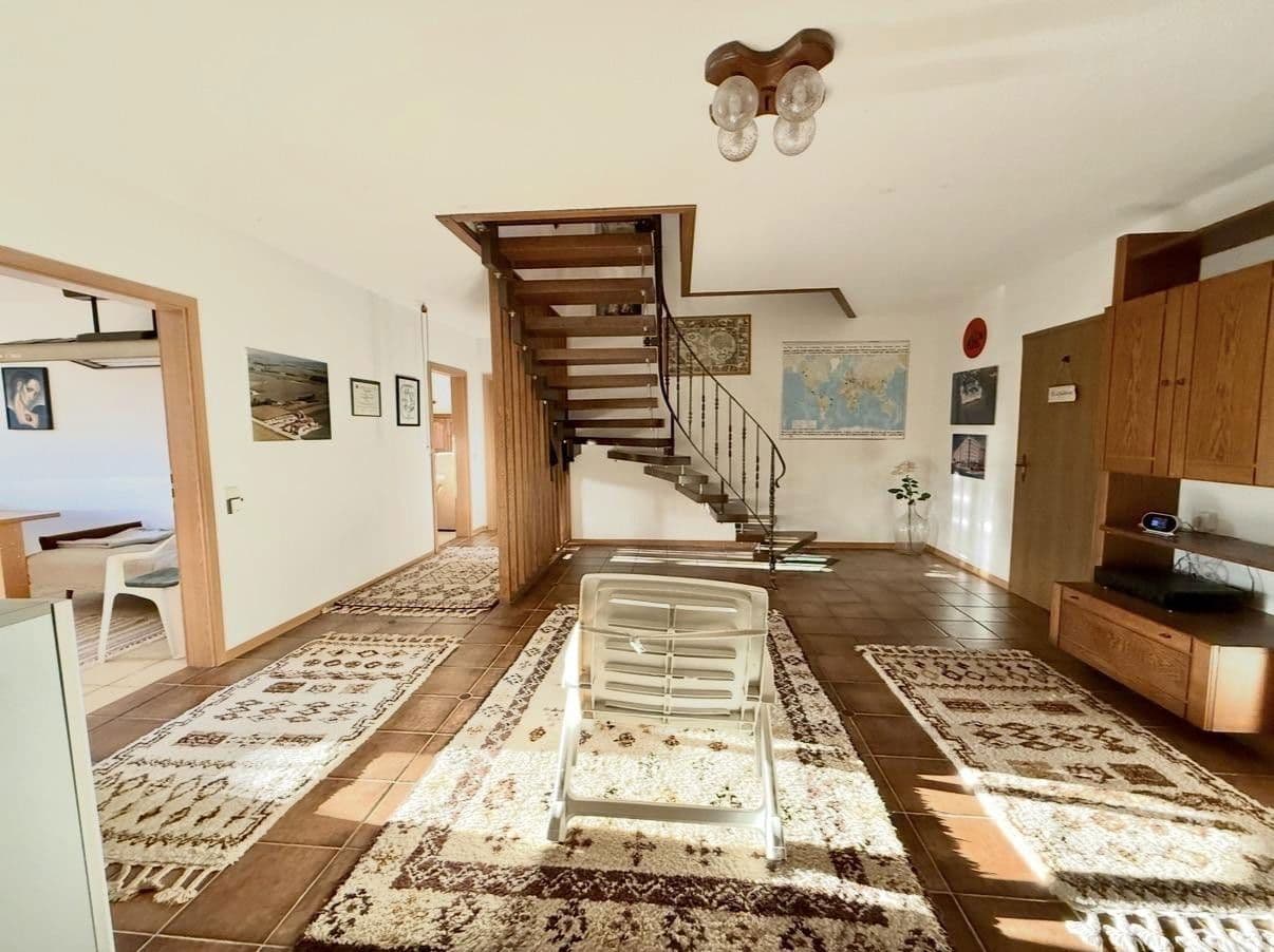 Prodej domu 423 m², pozemek 999 m², Am Eggeberg 4, Blomberg, Severní Porýní-Vestfálsko Prodej domu 423 m², pozemek 999 m², Am Eggeberg 4, Blomberg, Severní Porýní-Vestfálsko