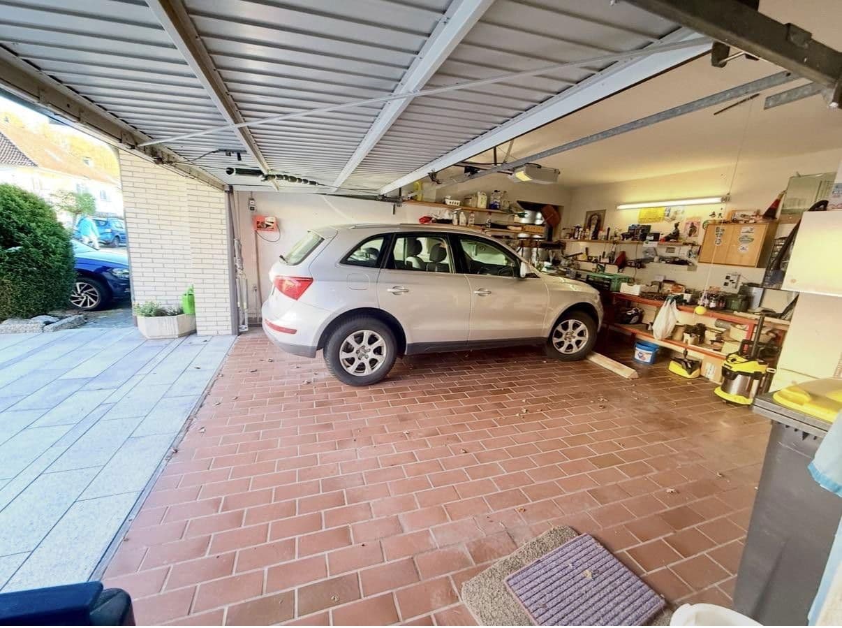 Prodej domu 423 m², pozemek 999 m², Am Eggeberg 4, Blomberg, Severní Porýní-Vestfálsko Prodej domu 423 m², pozemek 999 m², Am Eggeberg 4, Blomberg, Severní Porýní-Vestfálsko