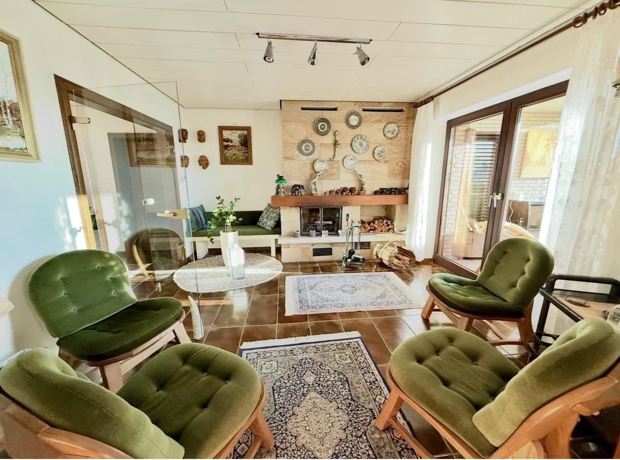 Prodej domu 423 m², pozemek 999 m², Am Eggeberg 4, Blomberg, Severní Porýní-Vestfálsko Prodej domu 423 m², pozemek 999 m², Am Eggeberg 4, Blomberg, Severní Porýní-Vestfálsko