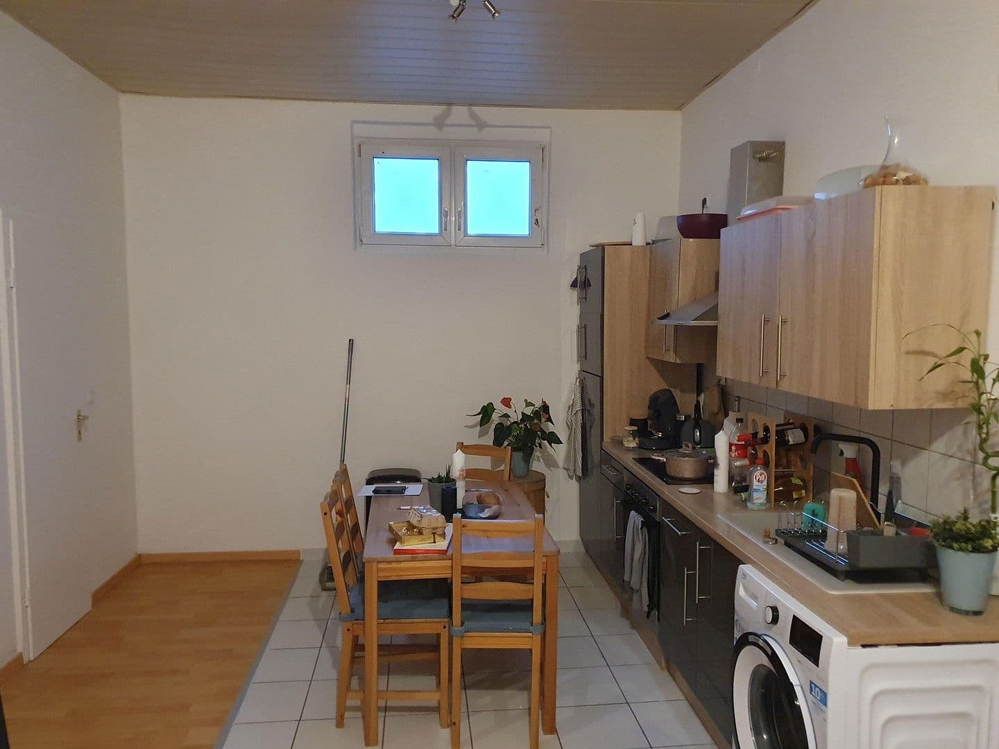 Pronájem bytu 2+1 42 m², Käfertaler Strasse 191, Mannheim, Bádensko-Württembersko Pronájem bytu 2+1 42 m², Käfertaler Strasse 191, Mannheim, Bádensko-Württembersko