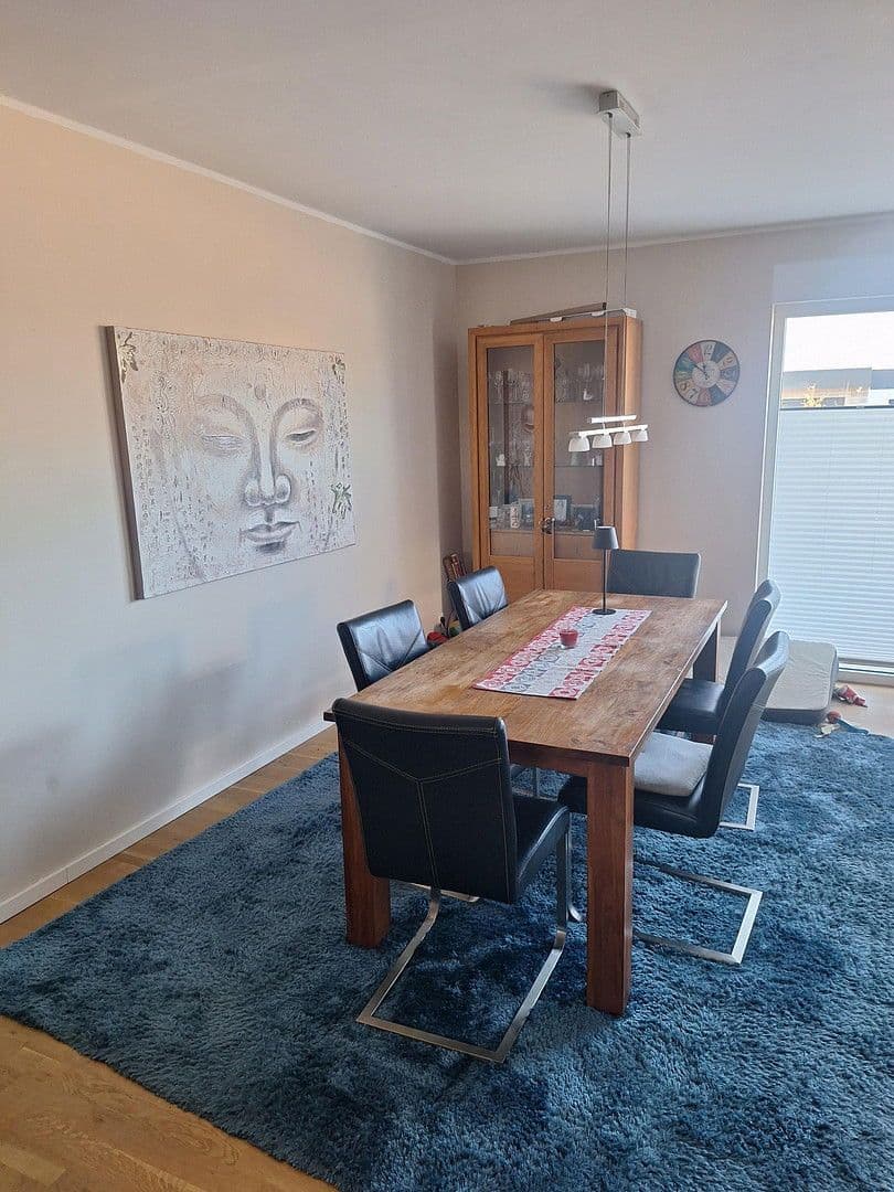 Prodej domu 132 m², pozemek 283 m², Gronau, Dolní Sasko Prodej domu 132 m², pozemek 283 m², Gronau, Dolní Sasko