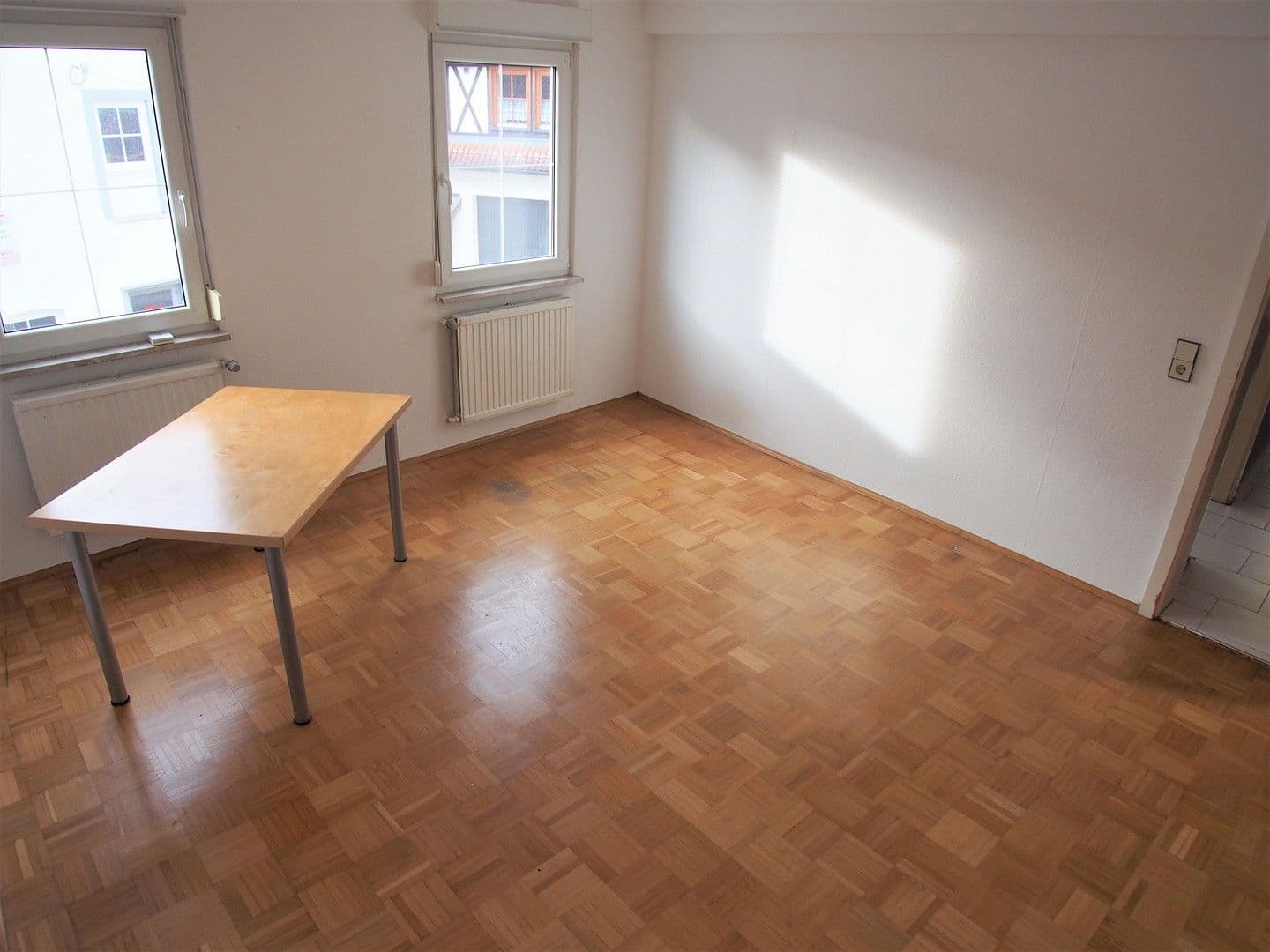 Prodej domu 112 m², pozemek 281 m², Rottenburg am Neckar, Bádensko-Württembersko Prodej domu 112 m², pozemek 281 m², Rottenburg am Neckar, Bádensko-Württembersko
