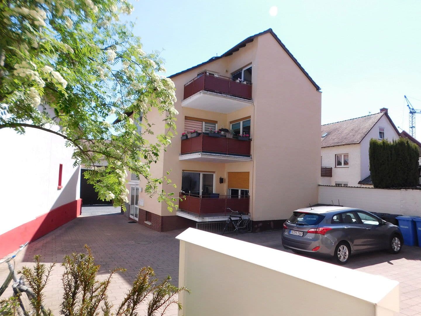 Pronájem bytu 2+1 69 m², Nieder-Mörler-Str. 13, Bad Nauheim, Hessen Pronájem bytu 2+1 69 m², Nieder-Mörler-Str. 13, Bad Nauheim, Hessen
