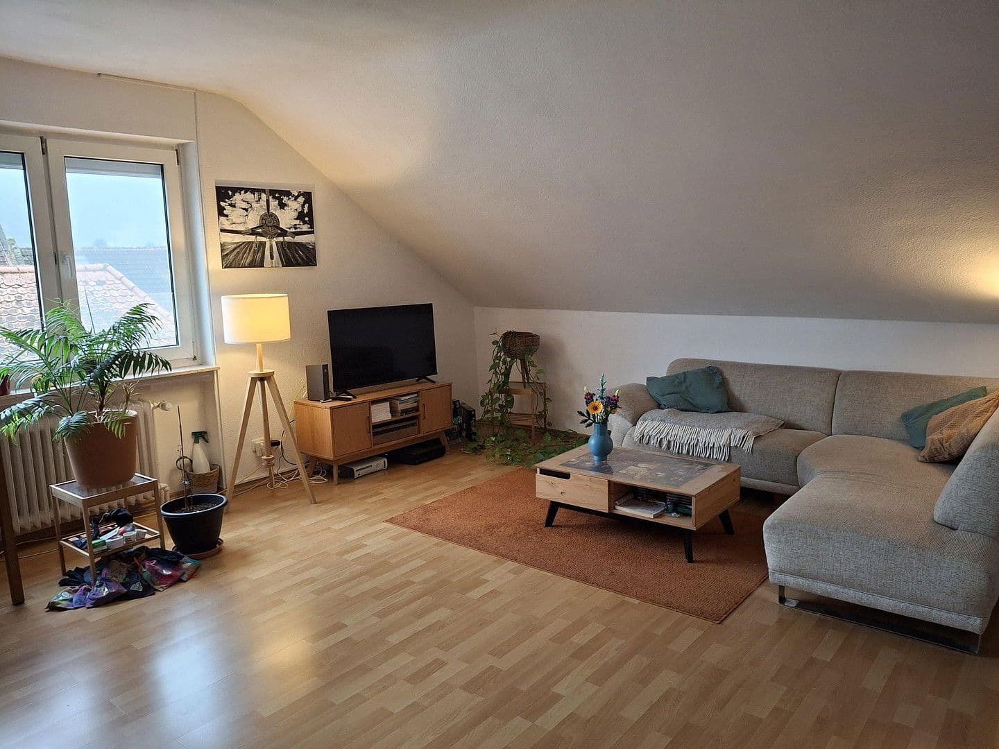Pronájem bytu 2+1 69 m², Nieder-Mörler-Str. 13, Bad Nauheim, Hessen Pronájem bytu 2+1 69 m², Nieder-Mörler-Str. 13, Bad Nauheim, Hessen