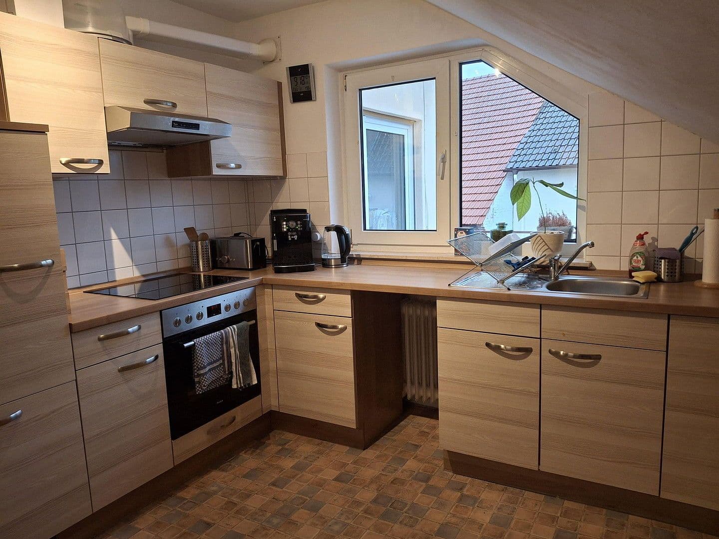 Pronájem bytu 2+1 69 m², Nieder-Mörler-Str. 13, Bad Nauheim, Hessen Pronájem bytu 2+1 69 m², Nieder-Mörler-Str. 13, Bad Nauheim, Hessen