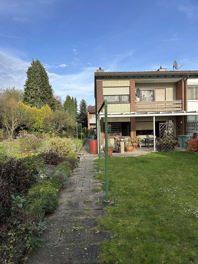 Prodej domu 98 m², pozemek 625 m², Jahnstraße 21, Wickrath, Severní Porýní-Vestfálsko Prodej domu 98 m², pozemek 625 m², Jahnstraße 21, Wickrath, Severní Porýní-Vestfálsko