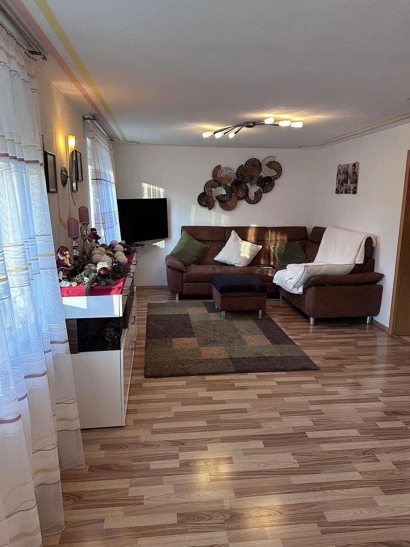 Prodej domu 110 m², pozemek 519 m², Aalen, Bádensko-Württembersko Prodej domu 110 m², pozemek 519 m², Aalen, Bádensko-Württembersko