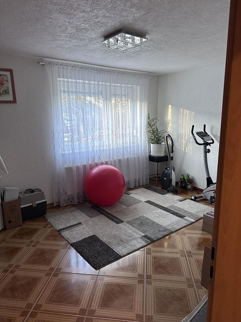 Prodej domu 110 m², pozemek 519 m², Aalen, Bádensko-Württembersko Prodej domu 110 m², pozemek 519 m², Aalen, Bádensko-Württembersko