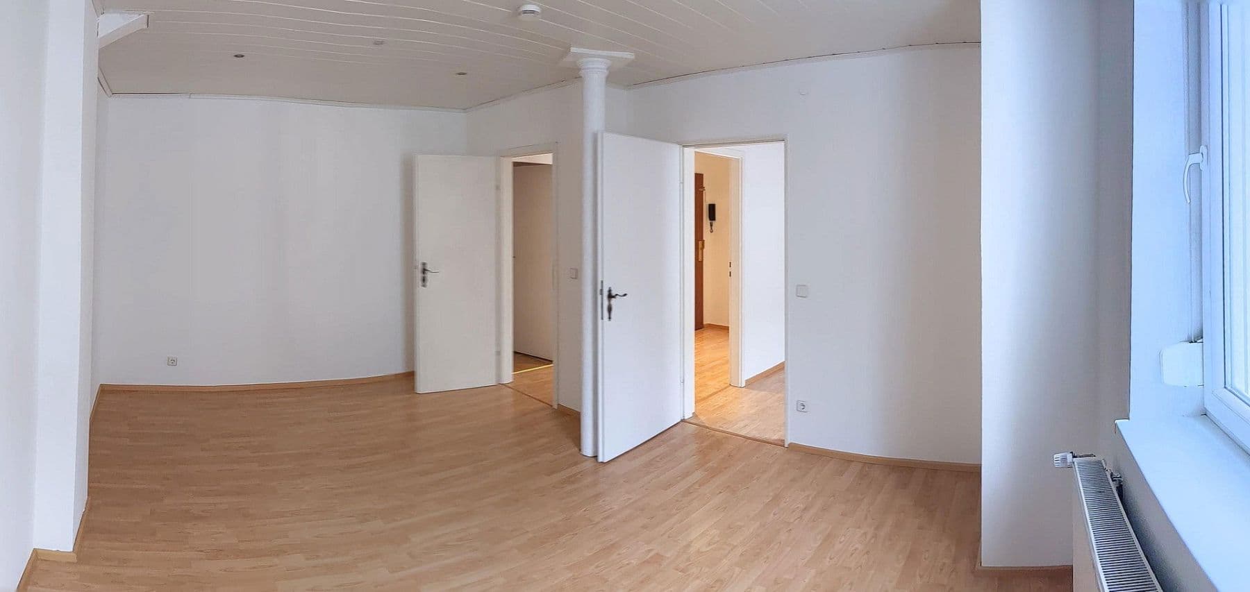 Pronájem bytu 3+1 76 m², Scheidertalstraße 20, Taunusstein, Hessen Pronájem bytu 3+1 76 m², Scheidertalstraße 20, Taunusstein, Hessen