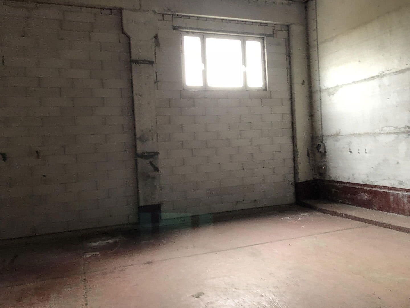 Prodej nebytového prostoru 25.564 m², Lützowstr. 3, Stavenhagen, Mecklenburg-Vorpommern Prodej nebytového prostoru 25.564 m², Lützowstr. 3, Stavenhagen, Mecklenburg-Vorpommern