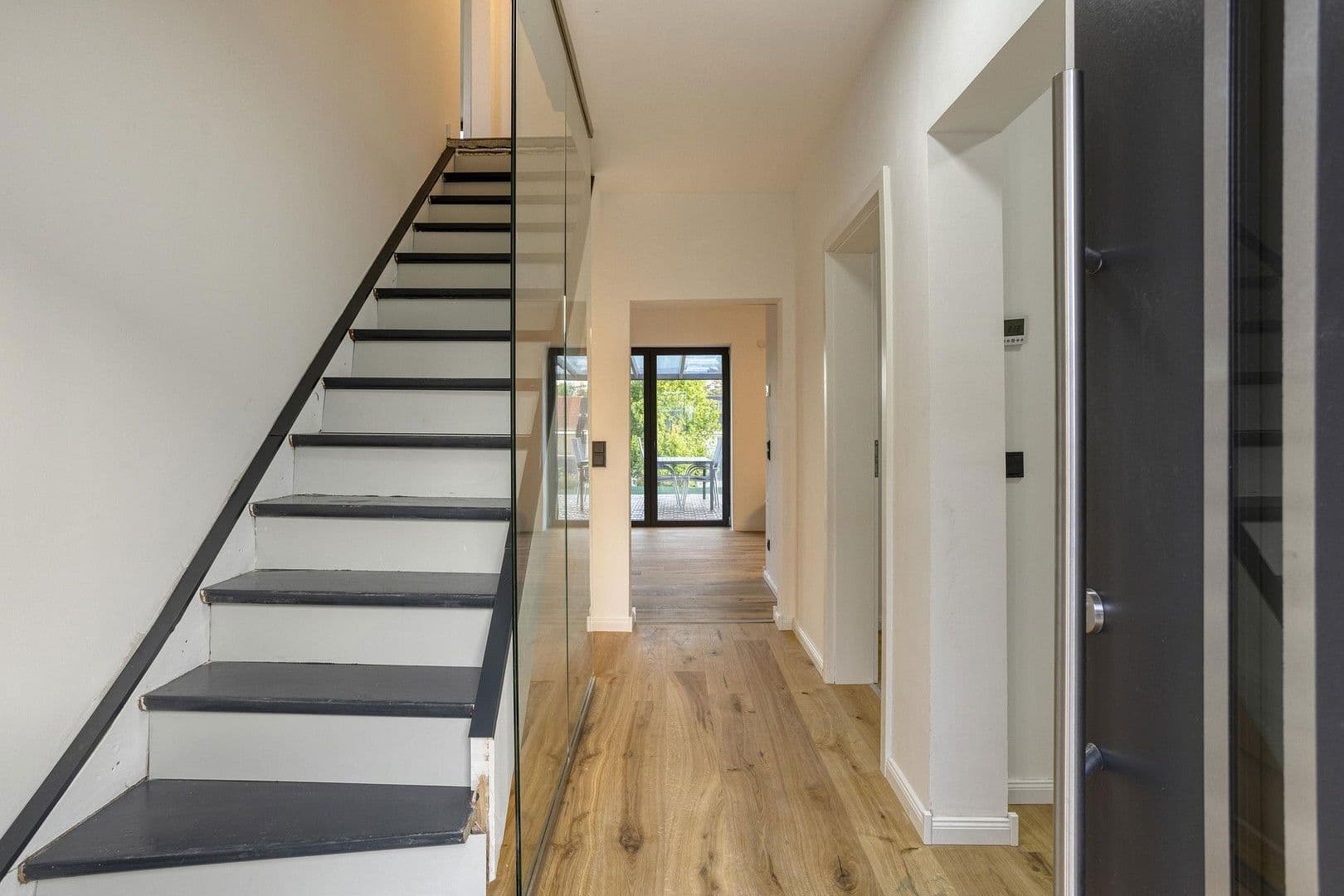 Prodej domu 140 m², pozemek 419 m², Fritz-Ebert-Ring 78, Hattingen, Severní Porýní-Vestfálsko Prodej domu 140 m², pozemek 419 m², Fritz-Ebert-Ring 78, Hattingen, Severní Porýní-Vestfálsko