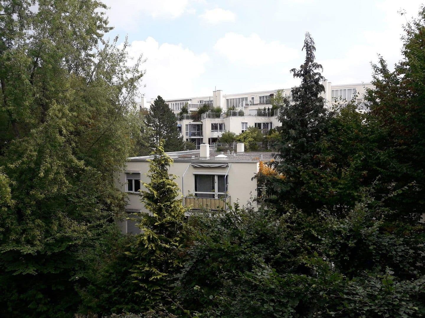 Pronájem bytu 1+1 14 m², Lerchenauer Str. 4, München, Bavorsko Pronájem bytu 1+1 14 m², Lerchenauer Str. 4, München, Bavorsko