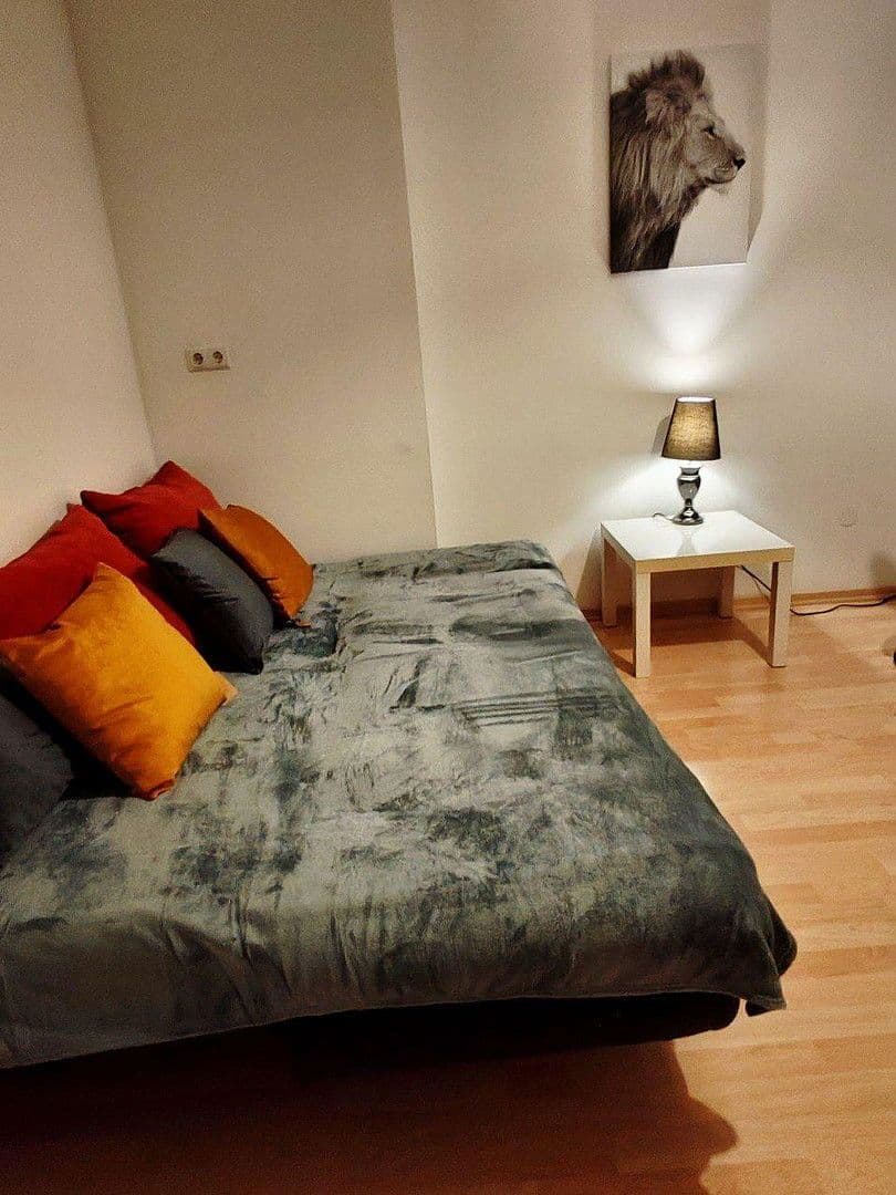 Pronájem bytu 1+1 14 m², Lerchenauer Str. 4, München, Bavorsko Pronájem bytu 1+1 14 m², Lerchenauer Str. 4, München, Bavorsko