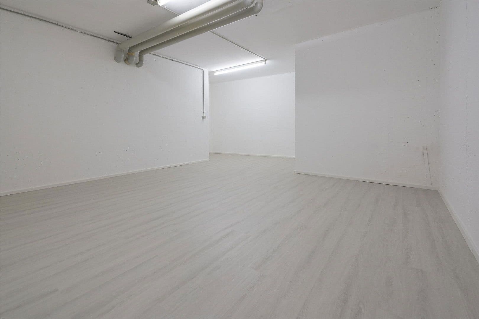 Pronájem bytu 2+kk 74 m², Hochdorfer Straße 24, Ludwigsburg, Bádensko-Württembersko Pronájem bytu 2+kk 74 m², Hochdorfer Straße 24, Ludwigsburg, Bádensko-Württembersko