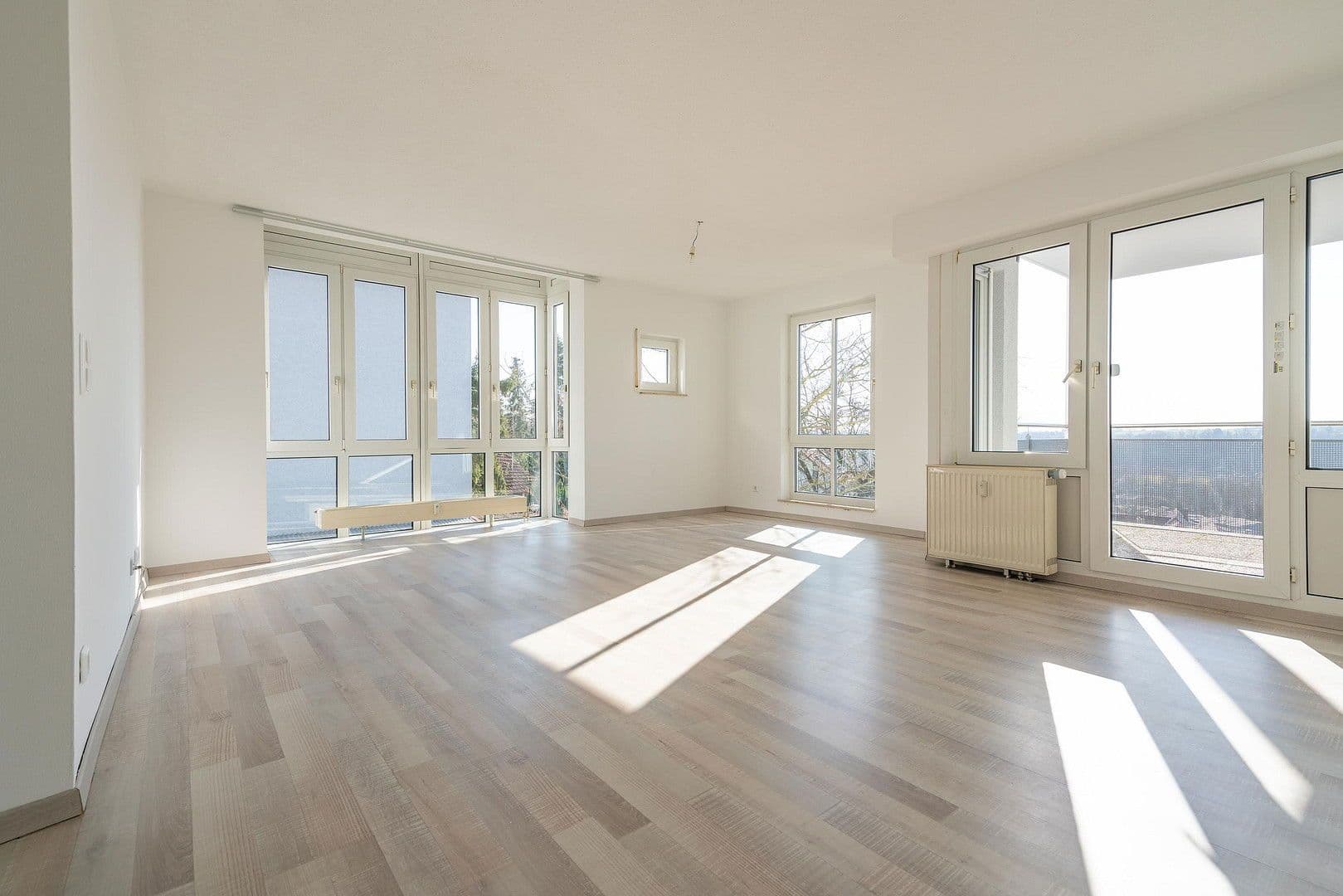 Pronájem bytu 2+kk 74 m², Hochdorfer Straße 24, Ludwigsburg, Bádensko-Württembersko Pronájem bytu 2+kk 74 m², Hochdorfer Straße 24, Ludwigsburg, Bádensko-Württembersko