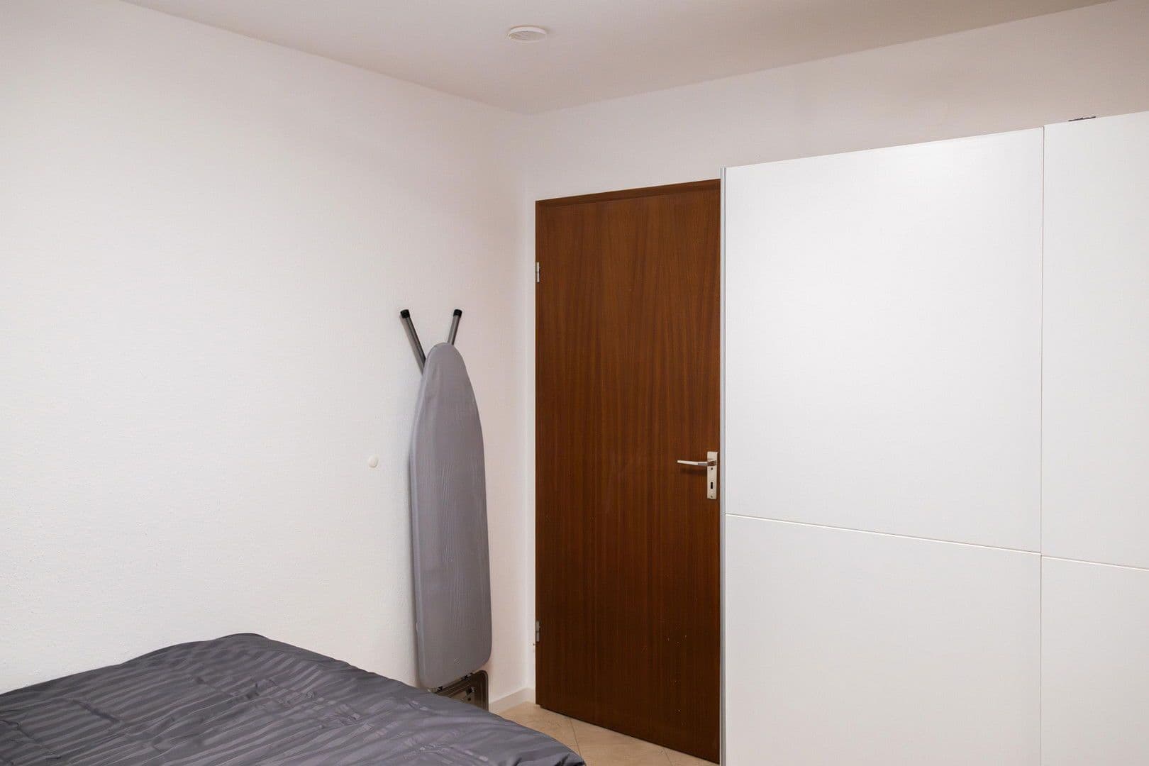 Pronájem bytu 2+1 65 m², untere Heckenstraße 51, Stuttgart (Hedelfingen), Bádensko-Württembersko Pronájem bytu 2+1 65 m², untere Heckenstraße 51, Stuttgart (Hedelfingen), Bádensko-Württembersko