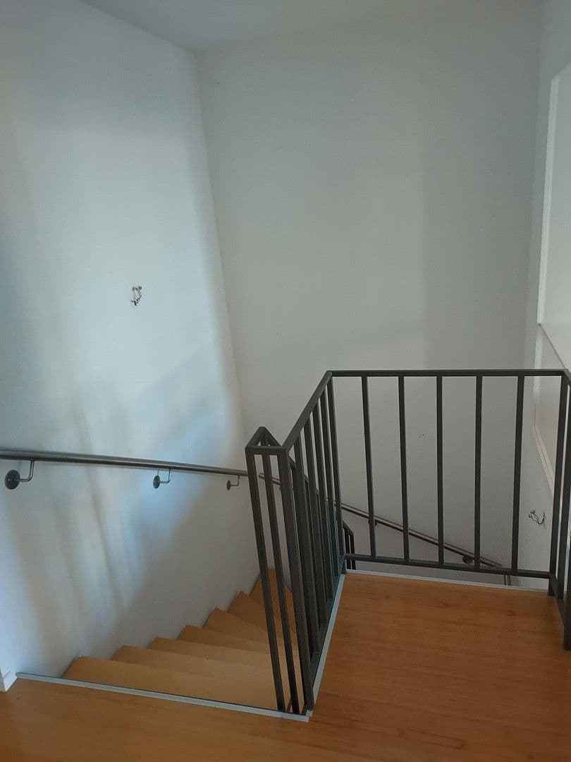 Prodej bytu 4+kk 110 m², Stuttgart, Bádensko-Württembersko Prodej bytu 4+kk 110 m², Stuttgart, Bádensko-Württembersko