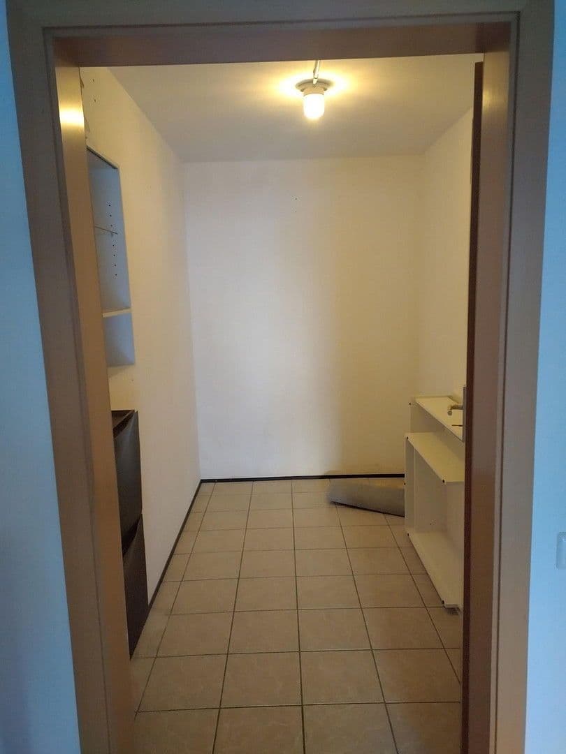 Prodej bytu 4+kk 110 m², Stuttgart, Bádensko-Württembersko Prodej bytu 4+kk 110 m², Stuttgart, Bádensko-Württembersko