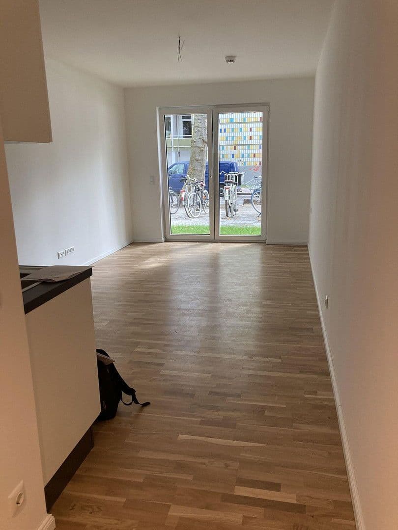 Prodej bytu 1+1 24 m², Löwenberger Straße 1, Berlin, Berlín Prodej bytu 1+1 24 m², Löwenberger Straße 1, Berlin, Berlín