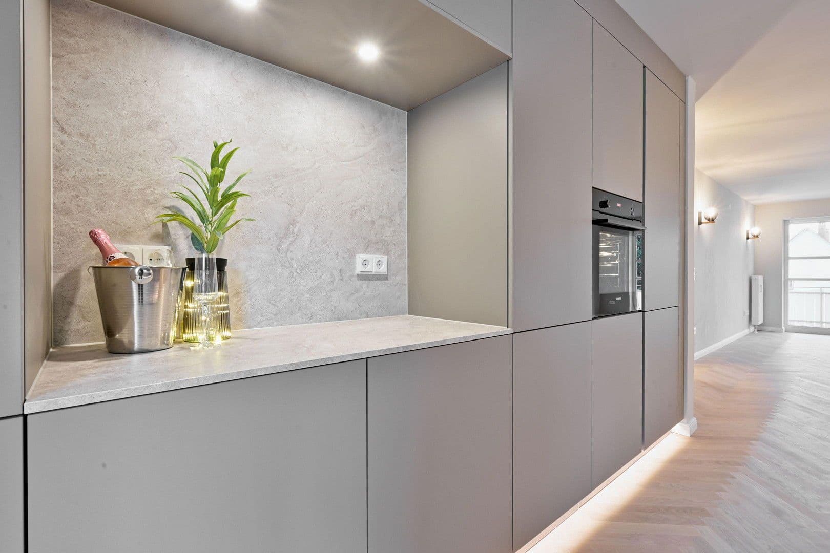 Prodej bytu 4+1 105 m², Hauptstraße 43, Aystetten, Bavorsko Prodej bytu 4+1 105 m², Hauptstraße 43, Aystetten, Bavorsko