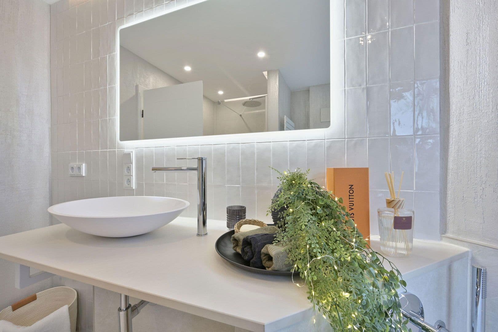 Prodej bytu 4+1 105 m², Hauptstraße 43, Aystetten, Bavorsko Prodej bytu 4+1 105 m², Hauptstraße 43, Aystetten, Bavorsko