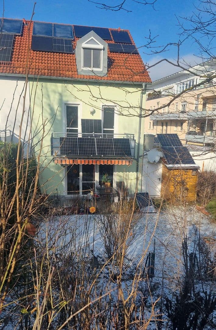 Prodej domu 150 m², pozemek 201 m², Händelstraße 1, Feldkirchen, Bavorsko Prodej domu 150 m², pozemek 201 m², Händelstraße 1, Feldkirchen, Bavorsko