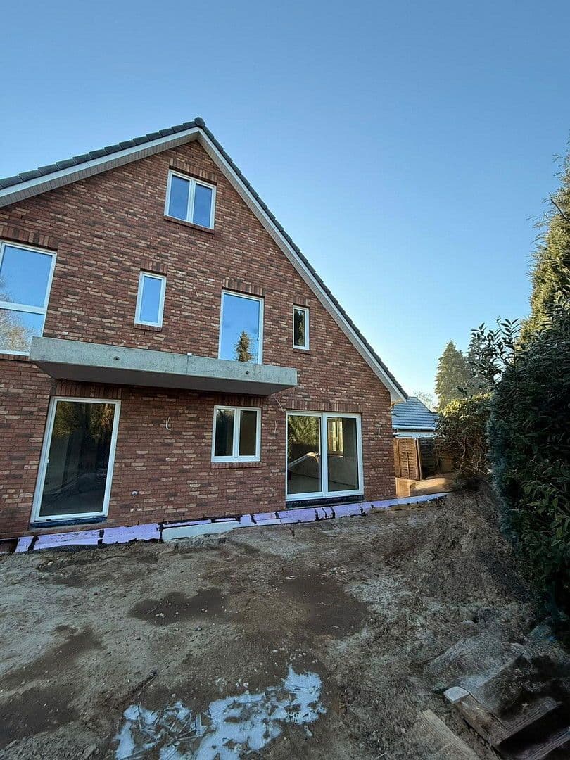 Pronájem bytu 5+1 141 m², Laubenweg 9, Hamburg, Hamburg Pronájem bytu 5+1 141 m², Laubenweg 9, Hamburg, Hamburg