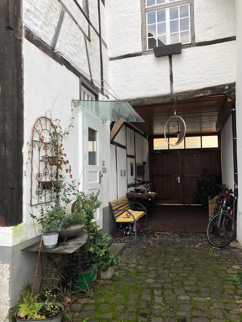 Prodej domu 160 m², pozemek 650 m², Krefeld, Severní Porýní-Vestfálsko Prodej domu 160 m², pozemek 650 m², Krefeld, Severní Porýní-Vestfálsko