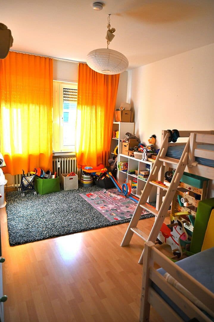 Pronájem bytu 3+1 101 m², Goethestraße 7, Mönchengladbach, Severní Porýní-Vestfálsko Pronájem bytu 3+1 101 m², Goethestraße 7, Mönchengladbach, Severní Porýní-Vestfálsko