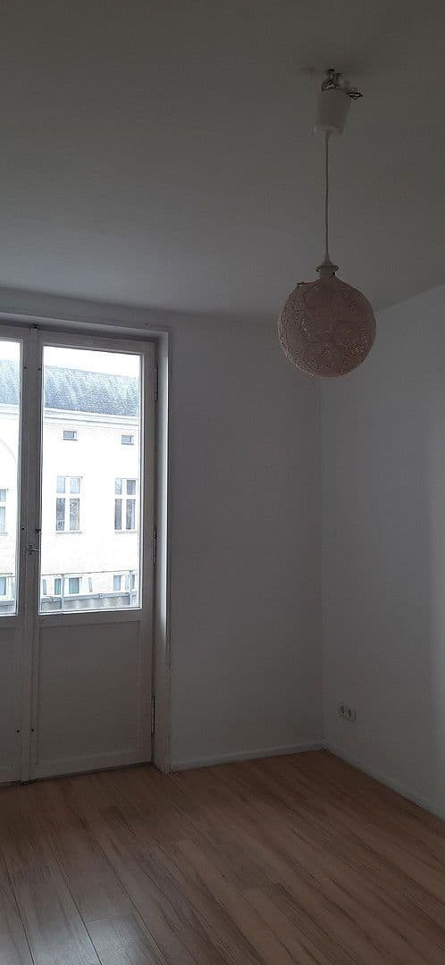 Prodej bytu 2+1 61 m², Berlin-Spandau, Berlín Prodej bytu 2+1 61 m², Berlin-Spandau, Berlín