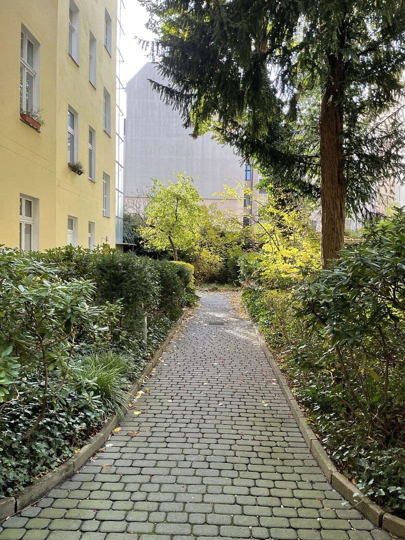 Prodej bytu 2+1 58 m², Berlin, Berlín Prodej bytu 2+1 58 m², Berlin, Berlín