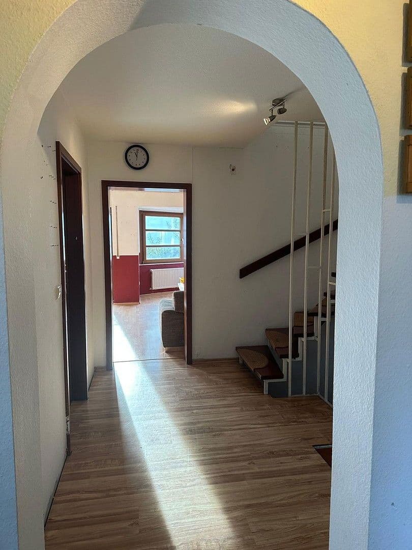 Prodej domu 95 m², pozemek 131 m², Illingen, Bádensko-Württembersko Prodej domu 95 m², pozemek 131 m², Illingen, Bádensko-Württembersko