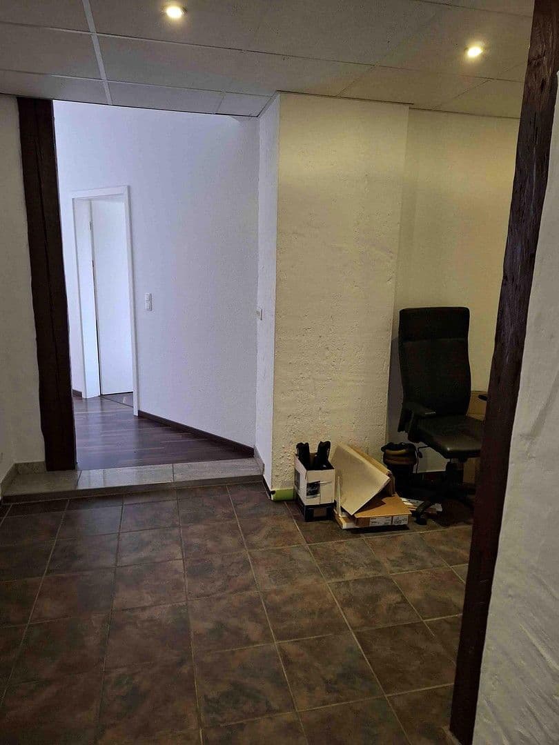 Pronájem kanceláře 124 m², Hauptstr. 21, Idstein, Hessen Pronájem kanceláře 124 m², Hauptstr. 21, Idstein, Hessen