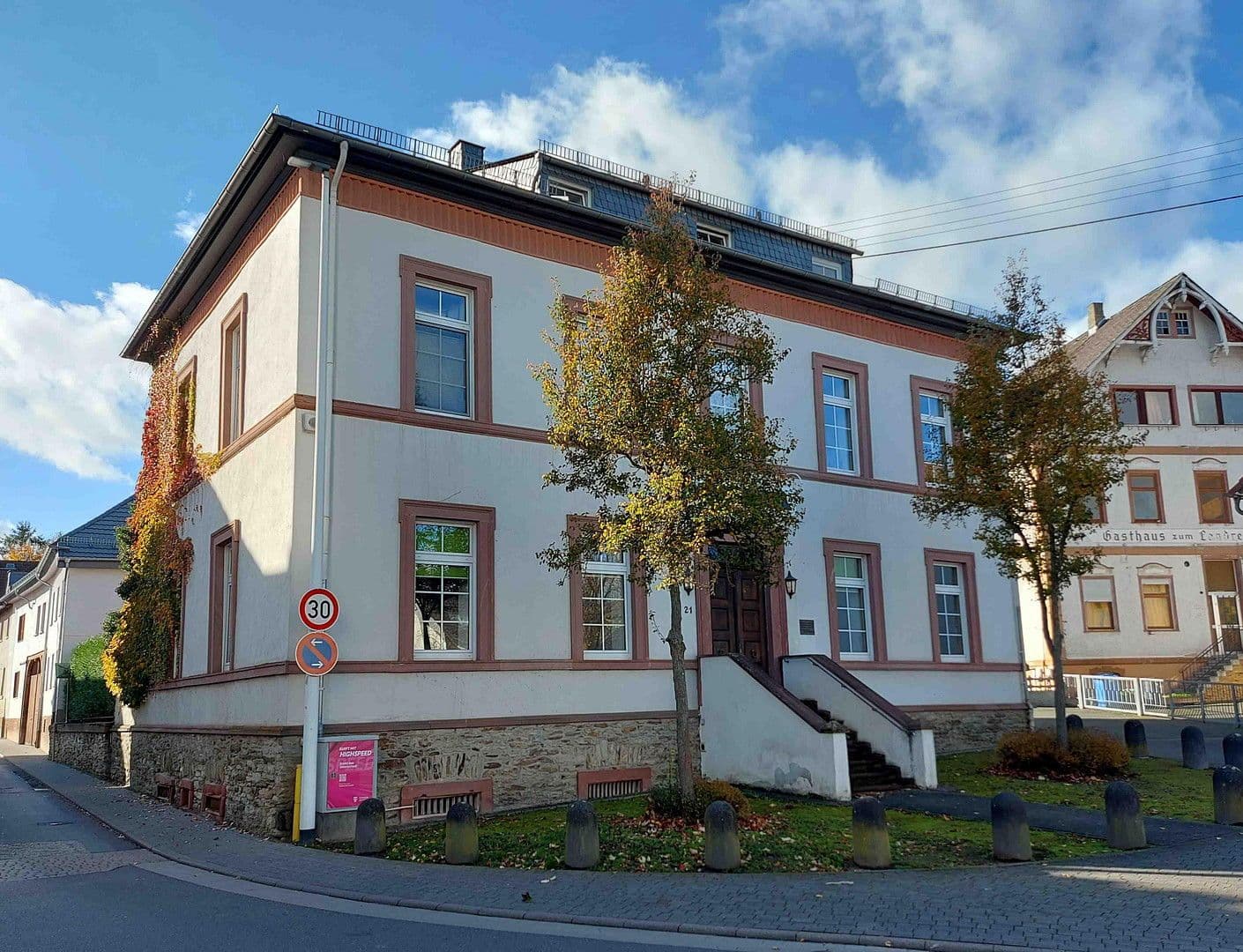 Pronájem kanceláře 124 m², Hauptstr. 21, Idstein, Hessen Pronájem kanceláře 124 m², Hauptstr. 21, Idstein, Hessen