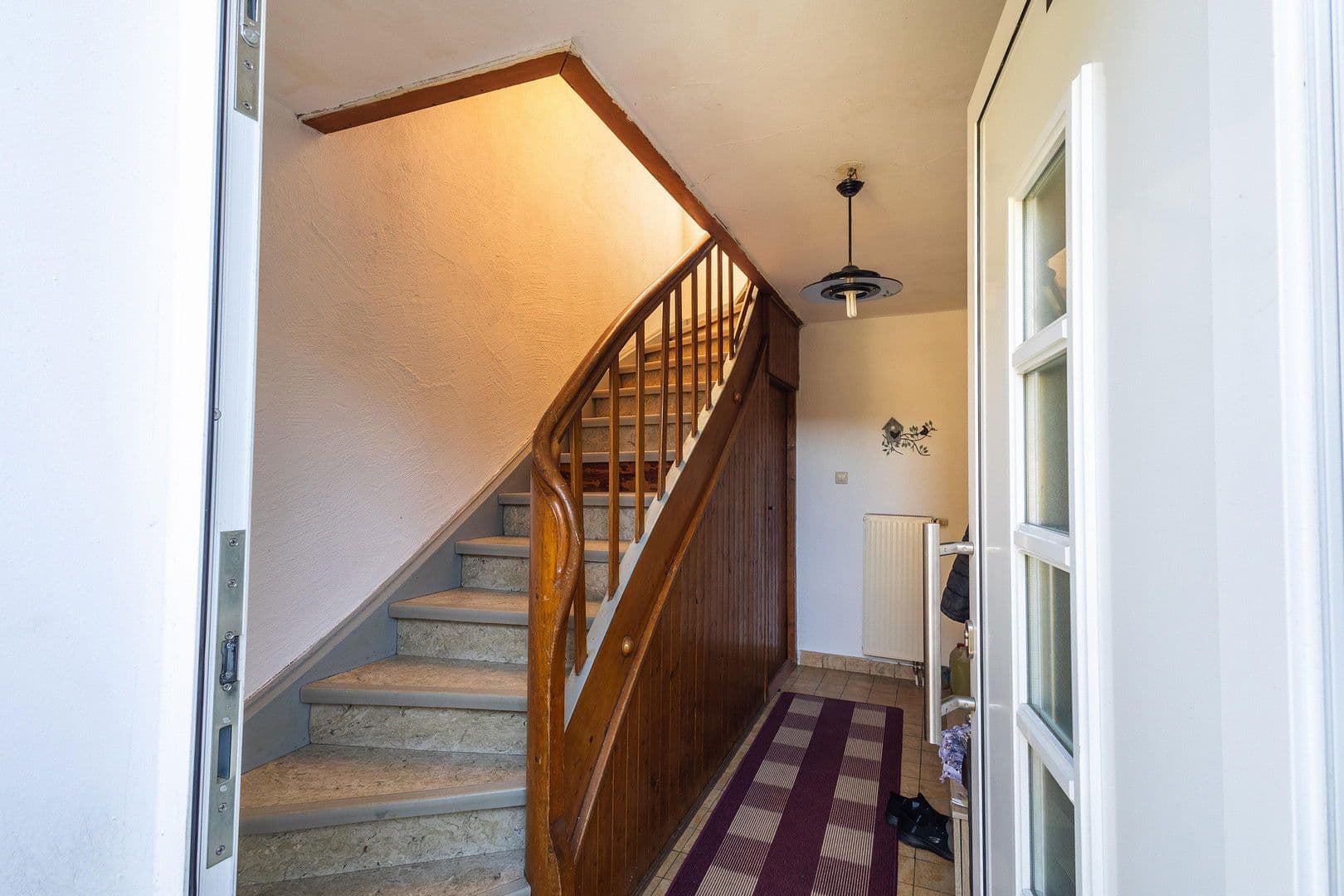 Prodej domu 118 m², pozemek 1.157 m², Ichenhausen, Bavorsko Prodej domu 118 m², pozemek 1.157 m², Ichenhausen, Bavorsko