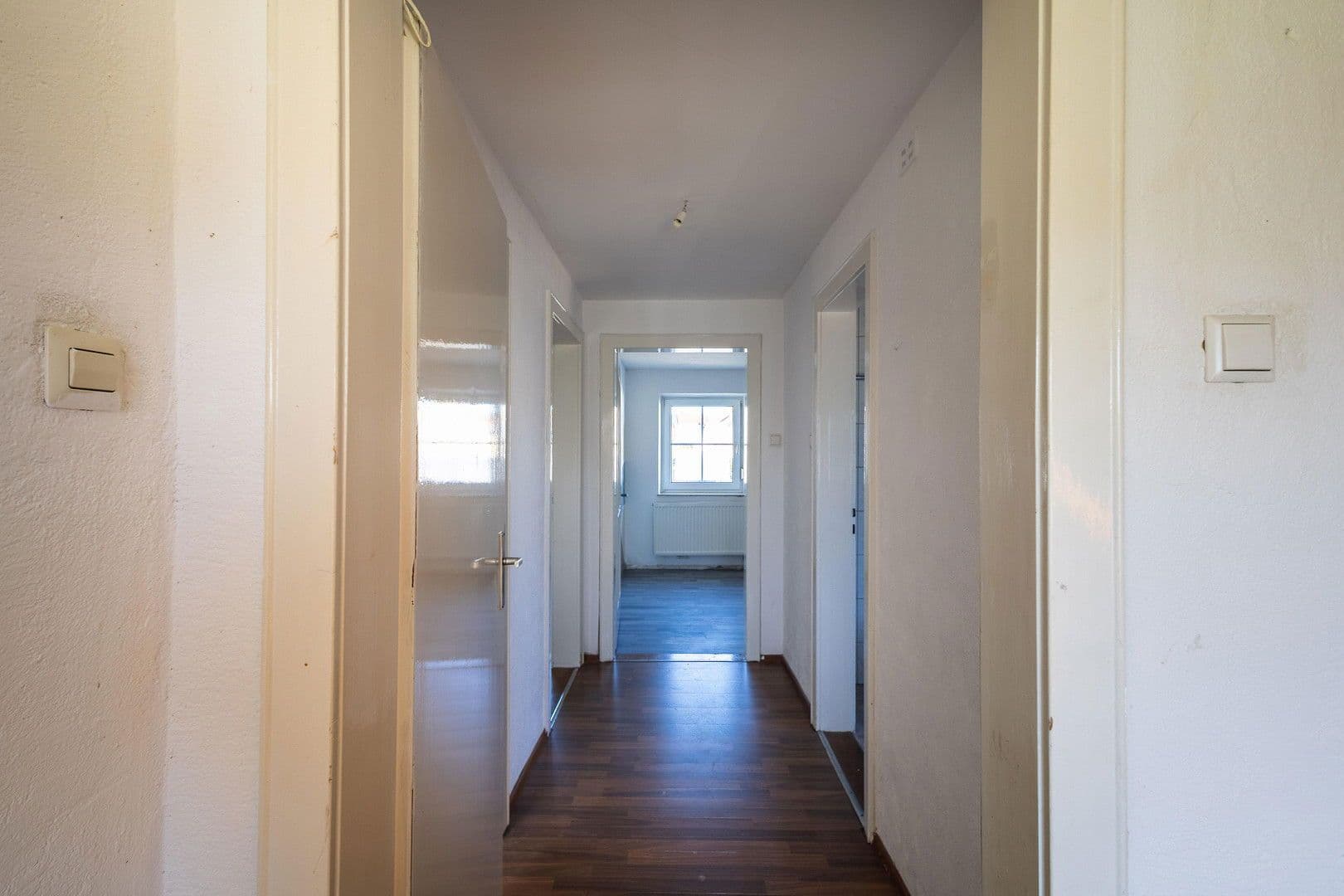 Prodej domu 118 m², pozemek 1.157 m², Ichenhausen, Bavorsko Prodej domu 118 m², pozemek 1.157 m², Ichenhausen, Bavorsko