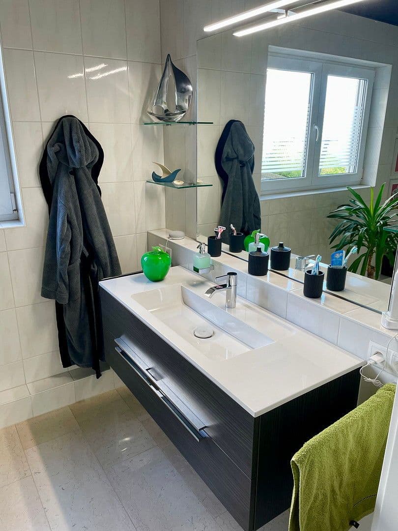 Prodej domu 224 m², pozemek 303 m², Tettnang, Bádensko-Württembersko Prodej domu 224 m², pozemek 303 m², Tettnang, Bádensko-Württembersko