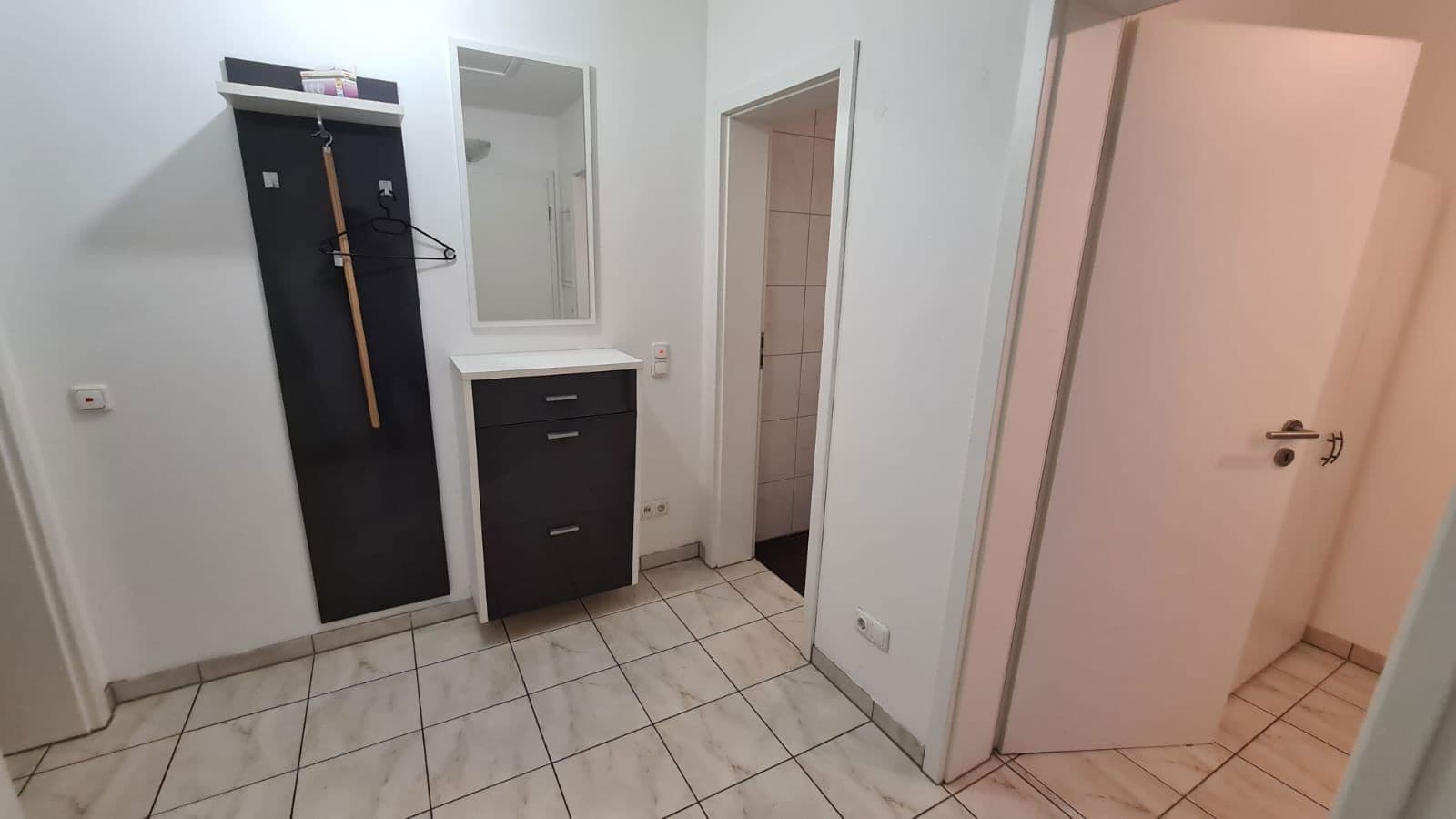 Pronájem bytu 4+1 80 m², Reinschmiedstraße, Vohburg an der Donau, Bavorsko Pronájem bytu 4+1 80 m², Reinschmiedstraße, Vohburg an der Donau, Bavorsko
