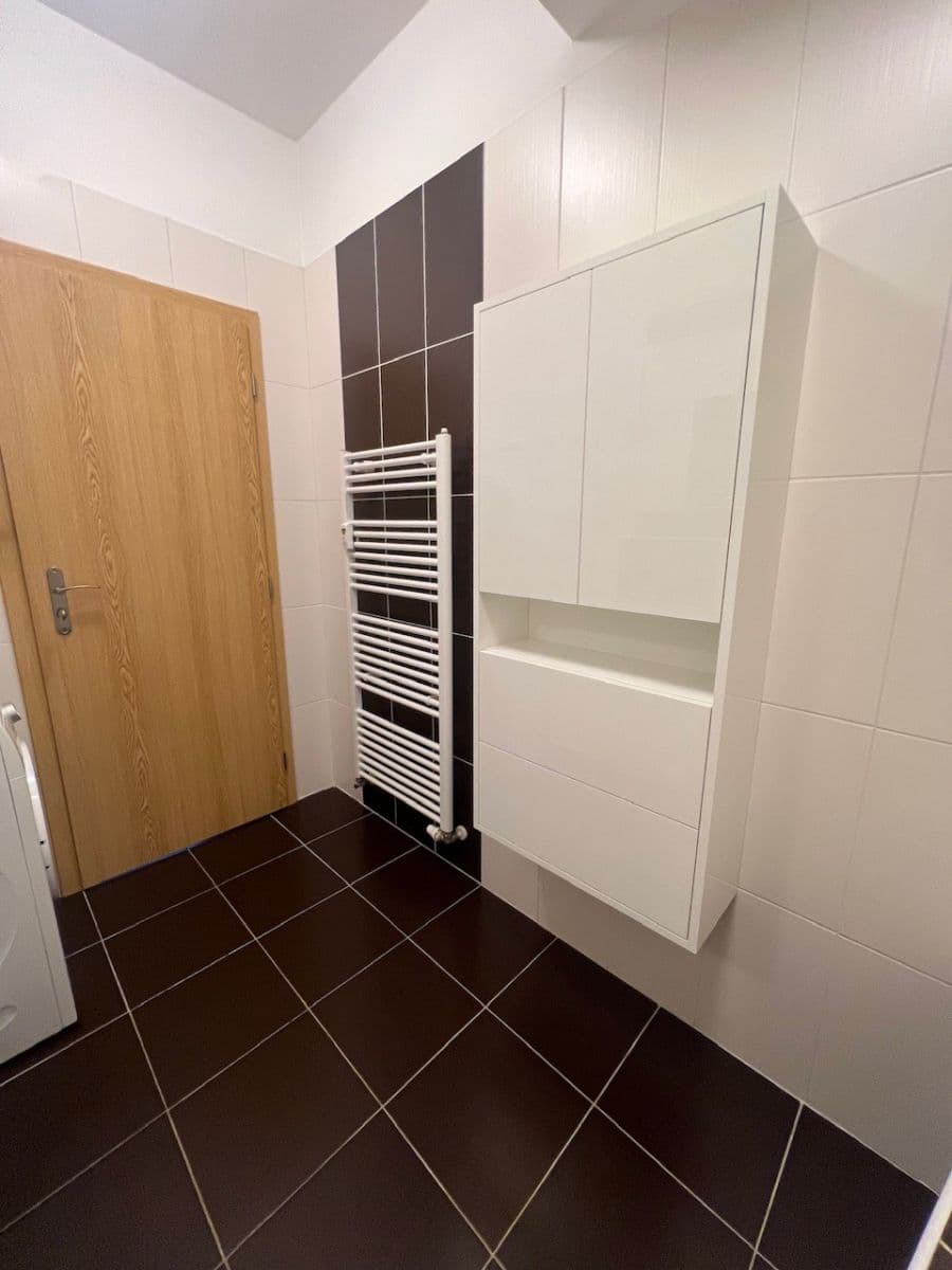 Pronájem bytu 2+kk 68 m², Podlesí II, Zlín, Zlínský kraj Pronájem bytu 2+kk 68 m², Podlesí II, Zlín, Zlínský kraj