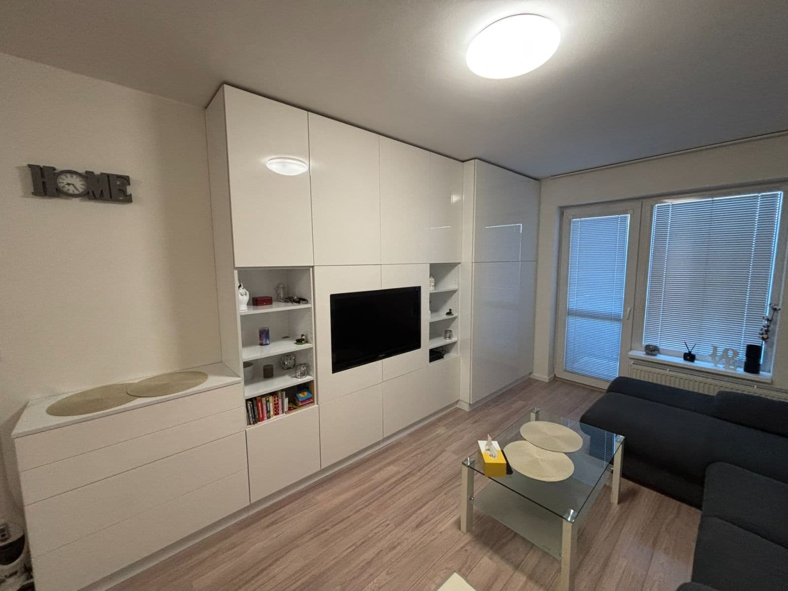 Prodej bytu 2+kk 54 m², V Dolině, Praha, Praha Prodej bytu 2+kk 54 m², V Dolině, Praha, Praha