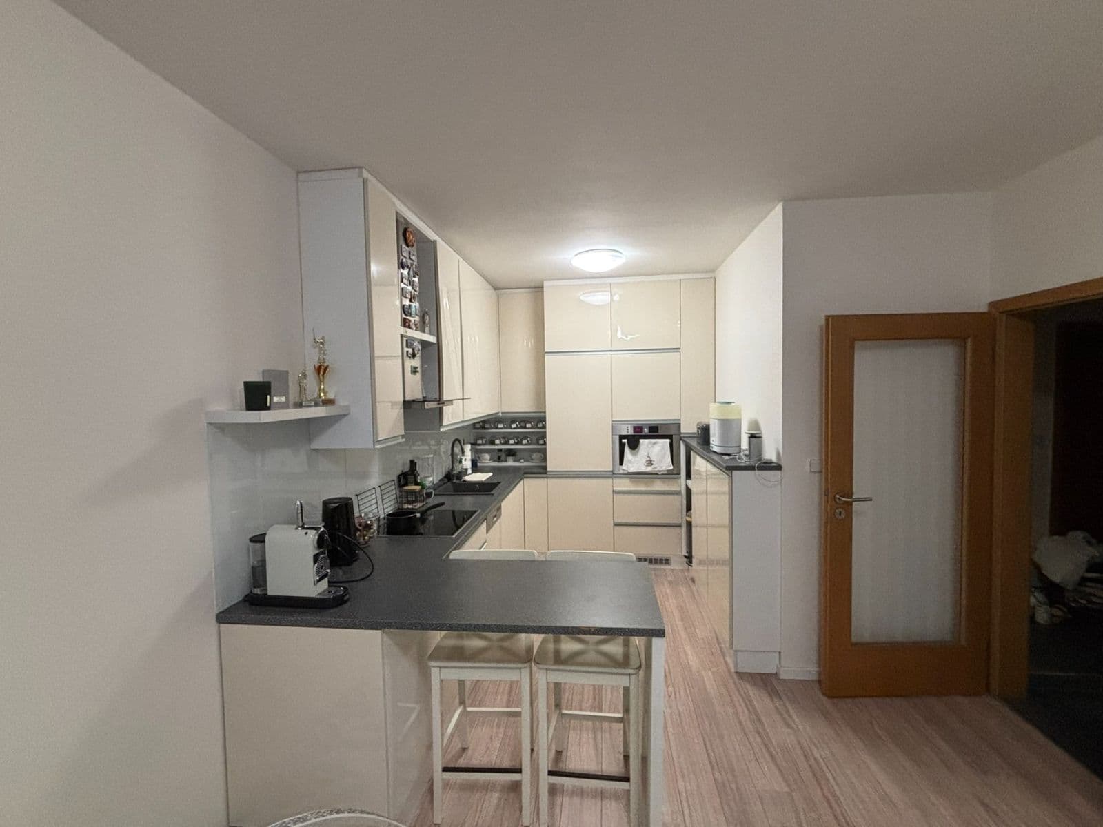Prodej bytu 2+kk 54 m², V Dolině, Praha, Praha Prodej bytu 2+kk 54 m², V Dolině, Praha, Praha