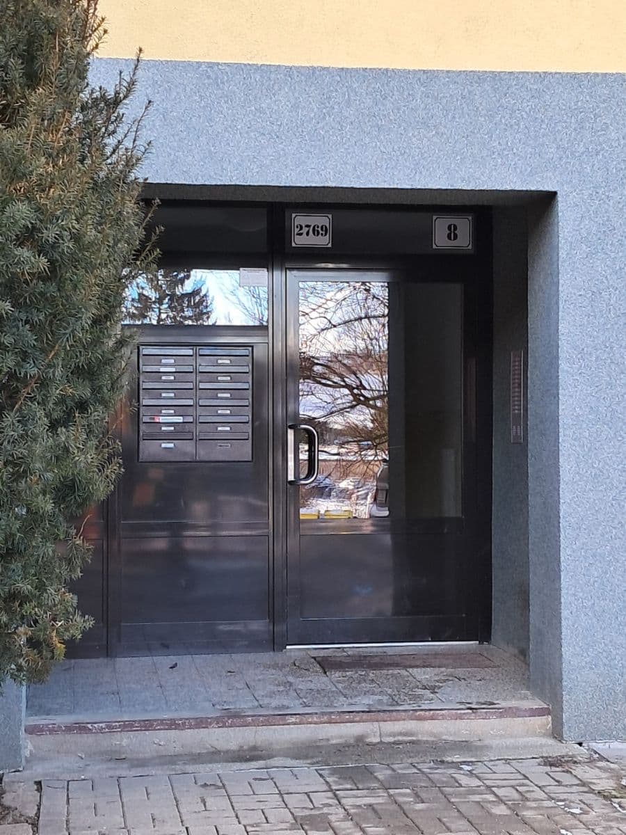 Prodej bytu 2+1 55 m², U Hřbitova, Jihlava, Kraj Vysočina Prodej bytu 2+1 55 m², U Hřbitova, Jihlava, Kraj Vysočina