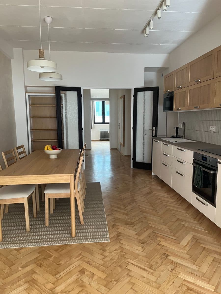 Pronájem bytu 5+kk 110 m², Hálkova, Praha, Praha Pronájem bytu 5+kk 110 m², Hálkova, Praha, Praha
