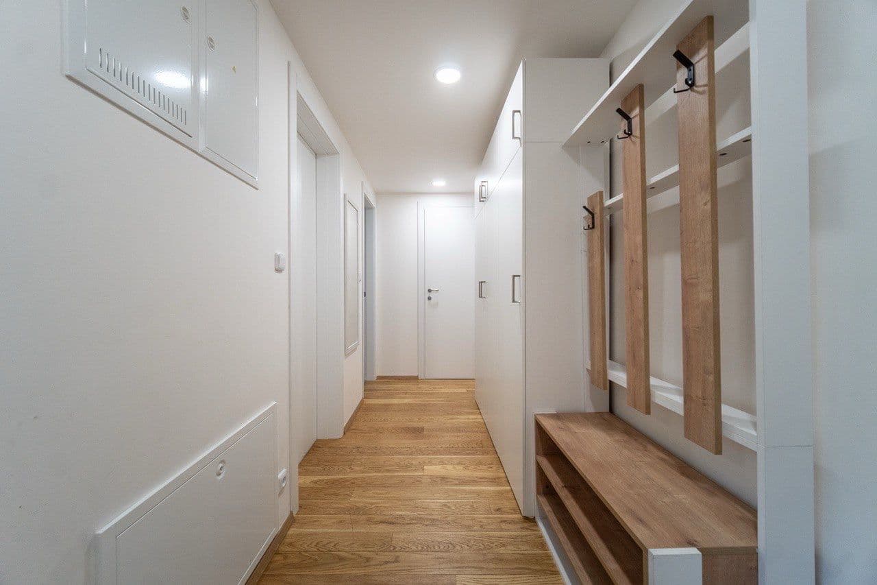 Pronájem bytu 3+kk 70 m², Primátorská, Praha, Praha Pronájem bytu 3+kk 70 m², Primátorská, Praha, Praha