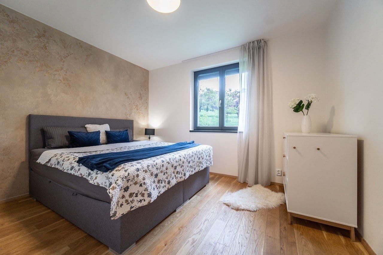 Pronájem bytu 3+kk 70 m², Primátorská, Praha, Praha Pronájem bytu 3+kk 70 m², Primátorská, Praha, Praha